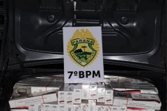 Após acompanhamento tático, PM apreende veículo com cigarros contrabandeados em Tapejara (PR)