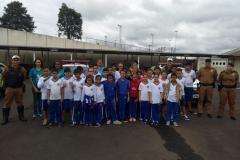 Crianças visitam sede do 26° Batalhão em Telêmaco Borba (PR), nos Campos Gerais