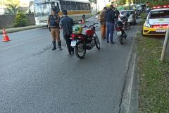 Com a Operação Ímpetus, PM apreende 16 veículos e encaminha cinco pessoas em Colombo (PR)