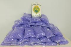 PM apreende mais de 600 porções de cocaína e crack após acompanhamento em Colombo, na RMC