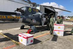 Aeronave do BPMOA entrega mais de 100 mil vacinas para as regiões Oeste, Norte e Centro-Oeste do estado