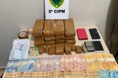 Em Cianorte (PR), PM prende casal e apreende mais de nove quilos de maconha após denúncias