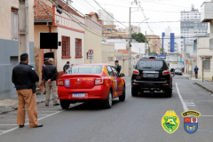 Com a Operação Centro II, PM encaminha 15 pessoas e apreende quatro quilos de drogas em Ponta Grossa