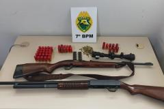 Em ações distintas, policiais militares apreendem armas de fogo, cigarros contrabandeados e recuperam um veículo roubado, no Noroeste do Paraná