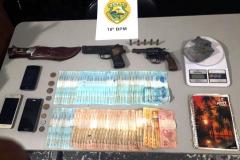 PM prende 11 pessoas e apreende arma de fogo e drogas no Norte do estado