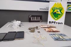 No Oeste paranaense, BPFron apreende oito quilos de maconha e crack durante as atividades das operações Hórus e Metrópolis