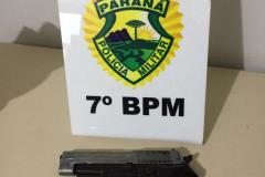 Em situações separadas, PM do Noroeste do estado apreende entorpecentes e simulacro de arma de fogo