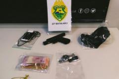 Na CIC, PM aborda quarteto e salva rapaz ameaçado de morte