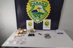 Mais de R$ 10 mil e porções de maconha e crack são apreendidos pela PM na CIC, em Curitiba