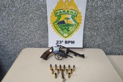 Na CIC, PM prende homem e apreende adolescente em situações diferentes; arma de fogo e drogas são apreendidas