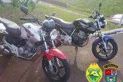 PM apreende três motocicletas e recupera uma televisão em situações distintas no Sudoeste do estado