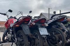 Desmanche com sete motos furtadas é descoberta pelo BPGd em Piraquara, na RMC