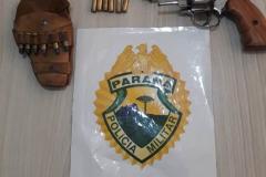 Armas de fogo e drogas são apreendidas pela PM na região de Cornélio Procópio durante o final de semana