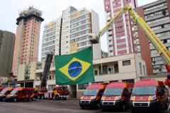 Governador entrega 15 novas viaturas para o Corpo de Bombeiros
