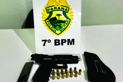 PM apreende duas armas de fogo e recupera um carro no Noroeste do estado
