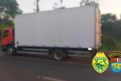 BPFron apreende 400 caixas de cigarros e causa prejuízo de R$ 1 milhão aos contrabandistas no Oeste do estado