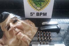 No Norte do estado, PM prende cinco pessoas e apreende duas armas de fogo em situações distintas