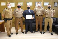 Capitão da Reserva Remunerada da PM recebe Medalhas de Sangue e Mérito Comunitário em Curitiba