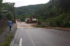 Chuva no Litoral alerta Corpo de Bombeiros sobre alagamentos e deslizamentos