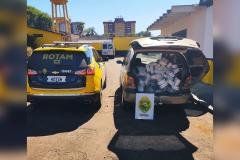 Polícia Rodoviária apreende centenas de aparelhos roteadores em situação ilegal, em Cascavel (PR)