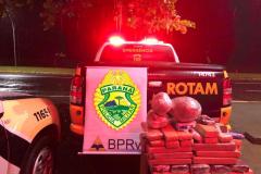BPRv apreende 18 pneus contrabandeados e mais de 37 quilos de maconha em situações distintas no Noroeste do estado