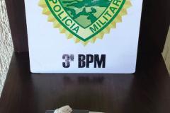 Durante abordagens de rotina, PM encaminha quatro pessoas e apreende crack e maconha, no Sudoeste do Paraná