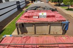 Carga milionária de cigarros contrabandeados é apreendida pela PM em Palotina, no interior do estado