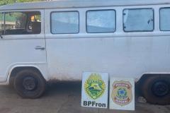 Operação Hórus: Policiais da fronteira e PF apreendem veículo carregado com cigarros contrabandeados, em Itaipulândia (PR)