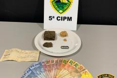 Em Cianorte (PR), PM encaminha homem e adolescente ao serem flagrados com drogas