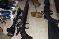 Denúncia ao 181 auxilia policiais militares a apreenderem quatro armas de fogo em Assaí (PR)