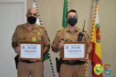 Dupla de policiais militares de Sarandi (PR) recebem Moção de Louvor e Reconhecimento da Câmara Municipal, após ato honroso