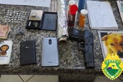 No Norte do estado, PM prende seis pessoas e apreende quase 300 gramas de drogas em situações distintas