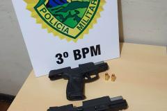 Durante abordagens distintas, no Sudoeste do Paraná, PM apreende uma carabina e duas pistolas com munições