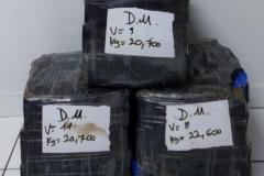 Durante operação de fiscalização em Cornélio Procópio, Polícia Rodoviária apreende veículo com 93 tabletes de maconha 