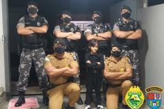 Em Maringá (PR), policiais militares participam de aniversário de fãs da Corporação