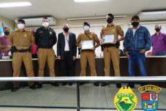 Policiais militares de Jardim Alegre (PR) recebem homenagem dos vereadores da cidade pelo desempenho no atendimento de ocorrência policial