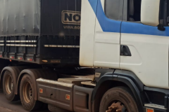 BPRv apreende 30 pneus contrabandeados durante operação em Perobal (PR)