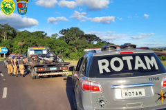 PM apreende oito motocicletas que trafegavam de maneira perigosa na PR 493, em Pato Branco, no Sudoeste paranaense