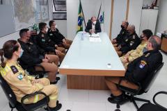 Secretário de Desenvolvimento Urbano e Obras Públicas recebe Alto-Comando da PMPR para reunião de trabalho