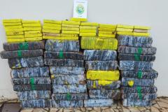 4ºCRPM/16ºBPM - EQUIPE RPA DE MANOEL RIBAS REALIZA MEGA APREENSÃO EM UM TOTAL DE 548,80KG DE MACONHA