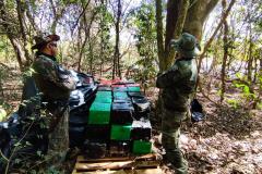 A ação, que faz parte da Operação Protetor das Divisas e Fronteiras, resultou na interceptação de 933,85 quilos de maconha