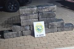PMPR apreende mais de 200 quilos de maconha e recupera veículo em Cascavel 
