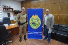 Coronel veterano recebe medalha de mérito do subcomando-geral da PMPR