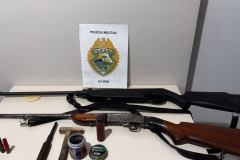 PMPR prende suspeito de ameaçar mulher e apreende armas e munições em Santa Cecília