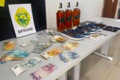 PMPR prende em Curitiba dois peruanos suspeitos de furtos em série contra turistas em Foz do Iguaçu