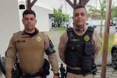 Diante do risco iminente de afogamento, os policiais da Patrulha Rural agiram de forma imediata e entraram no rio para prestar socorro