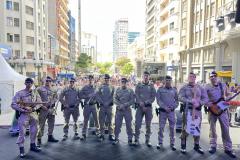 A participação reforça o papel da Polícia Militar do Paraná (PMPR) para além da segurança pública, atuando também como agente de integração social e cultural