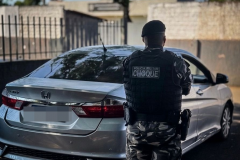 PMPR prende homem com veículo furtado e adulterado em Maringá
