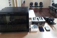 Casal suspeito de tráfico de drogas é encaminhada pela PM na capital do estado; maconha e crack são apreendidos