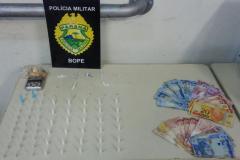 BOPE apreende crack, cocaína, maconha e dinheiro durante ações em Curitiba e RMC